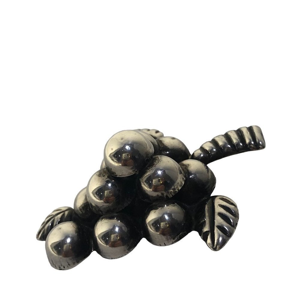 VINTAGE Sterling Silver Grapes Brooch Stacking Dimensional 2" long .75" high‎